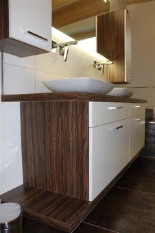 Wellness & Bad 32 vasold_102_mittel