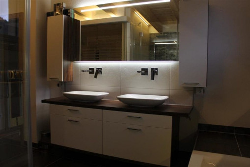 Wellness & Bad 35 vasold_96_mittel